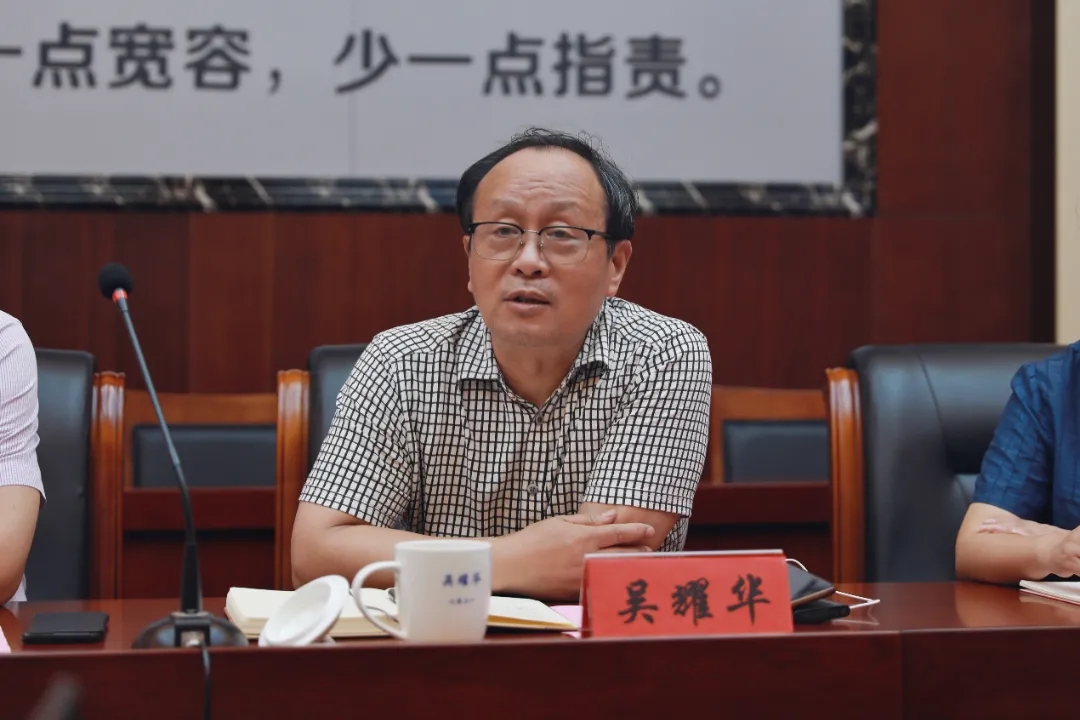 合作共赢谋发展，校企互动谱新篇——MK体育
中国(图6)
